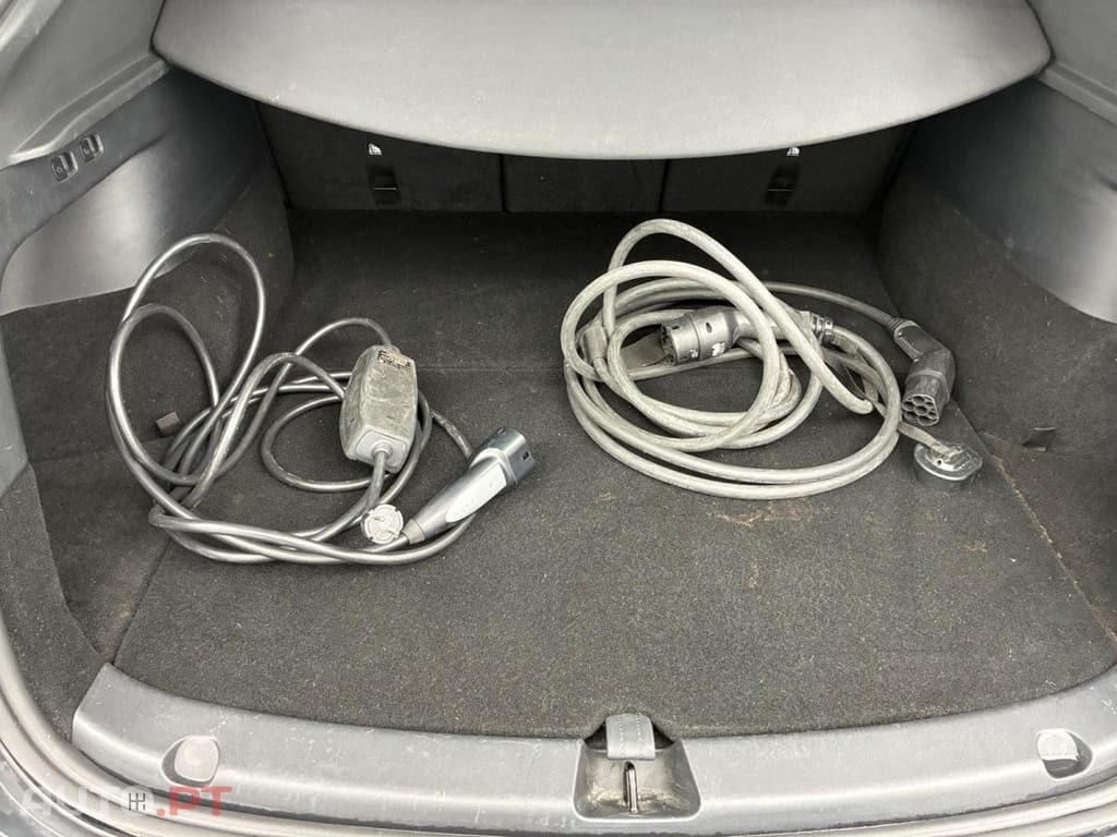 Tesla Model Y Tração Traseira