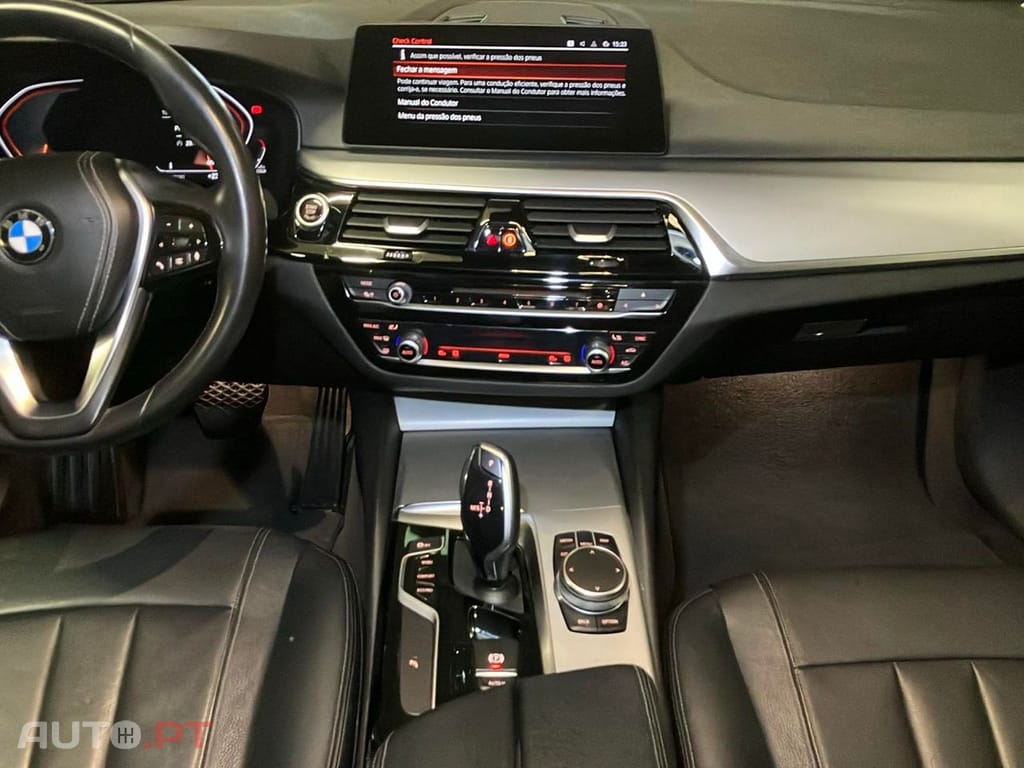BMW 520 d Line Luxury Auto