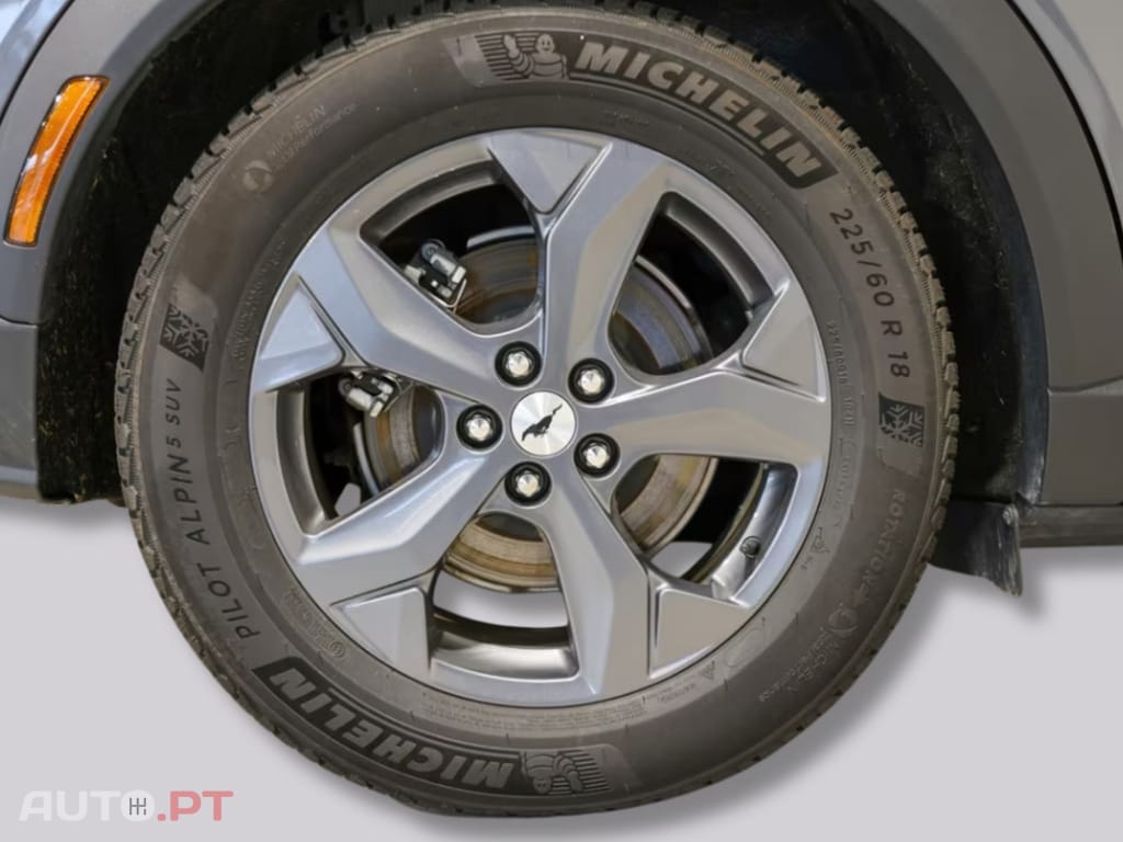 Ford Mustang Mach-E 75,7 kWh  I.V.A DEDUTIVEL