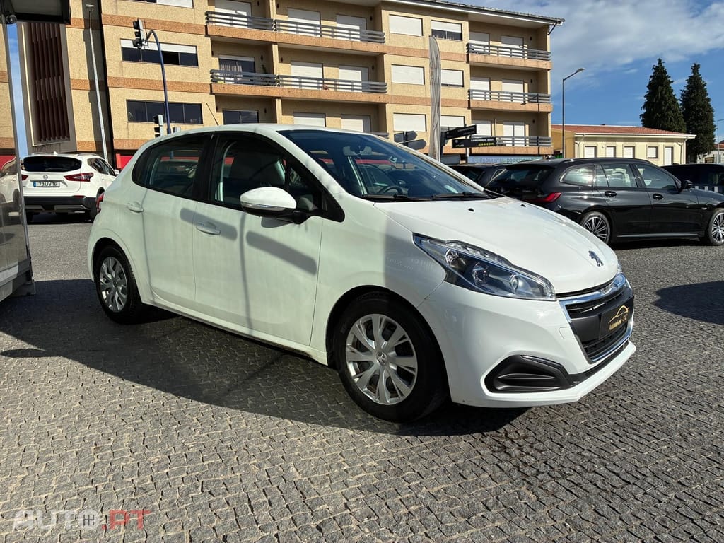 Peugeot 208 1.5 BlueHDi Active