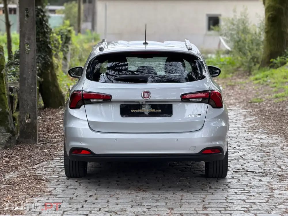 Fiat Tipo 1.3 M-Jet Lounge