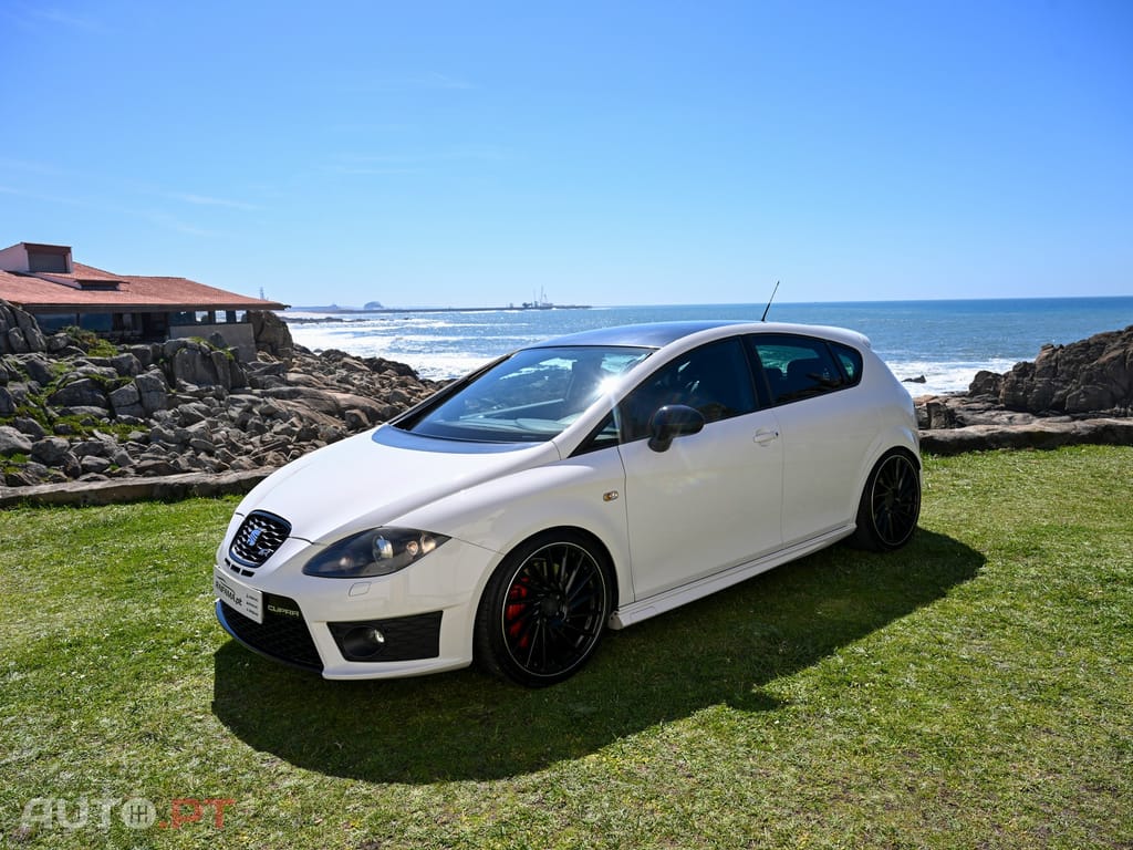 Seat Leon 2.0 TSi Cupra R