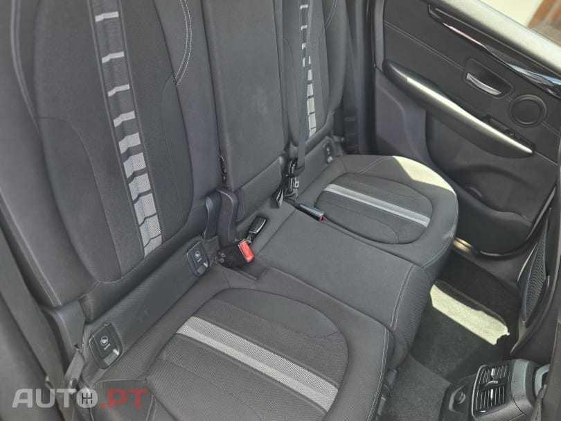 BMW 216 d Advantage