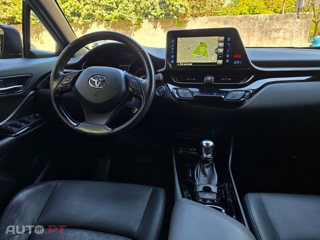 Toyota C-HR 1.8 HSD Exclusive+P.Luxury