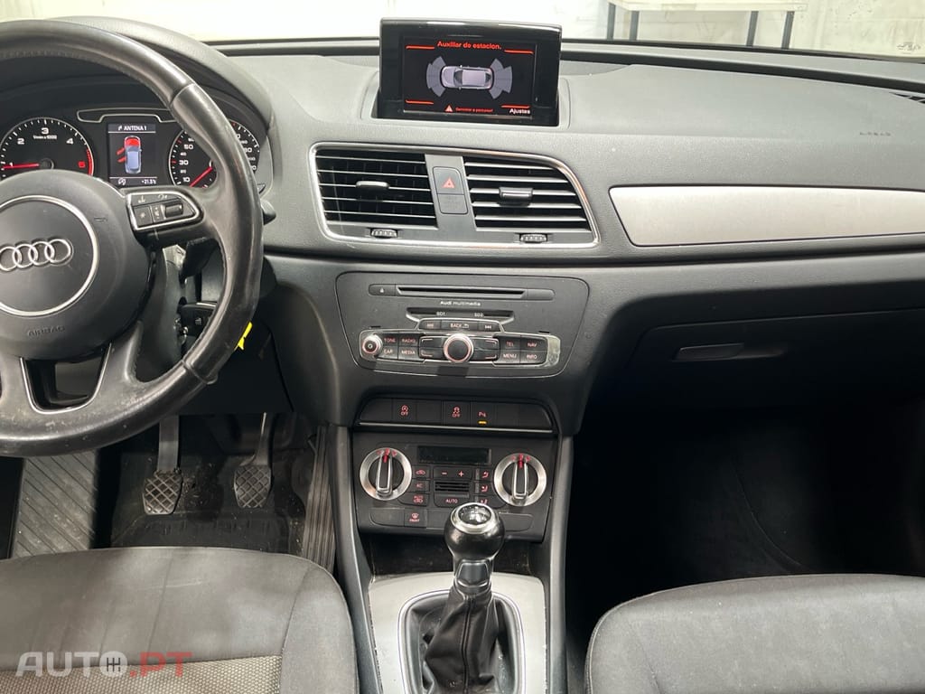 Audi Q3 2.0 TDI Business Line