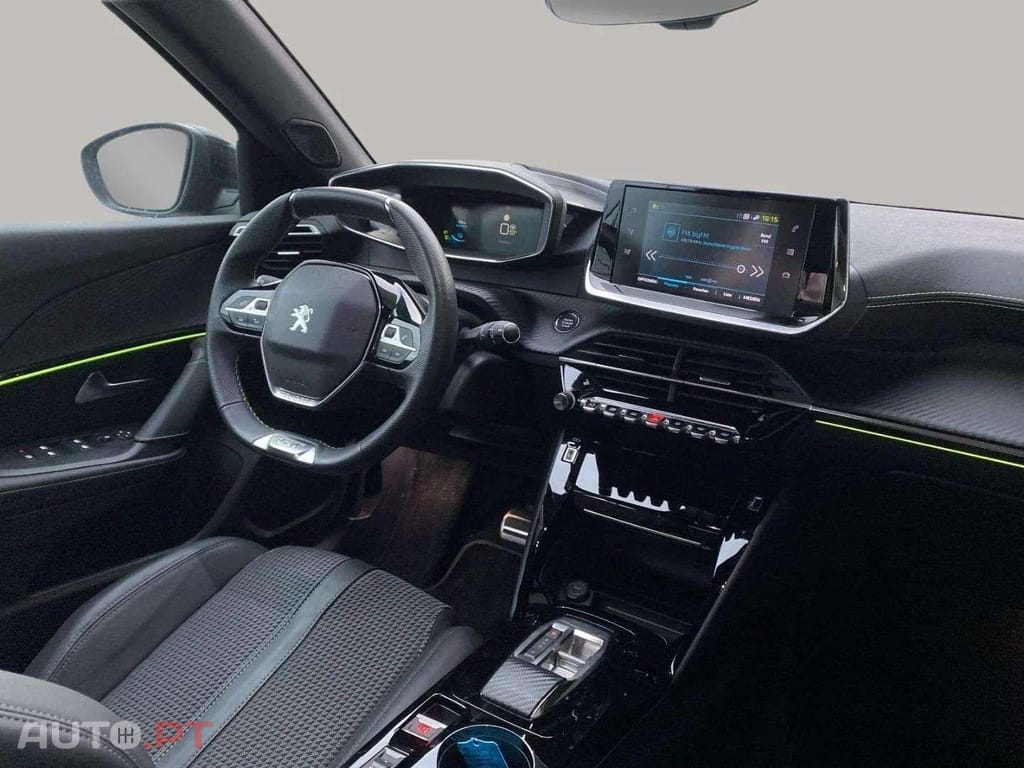 Peugeot E-2008 GT I.V.A DEDUTÍVEL 