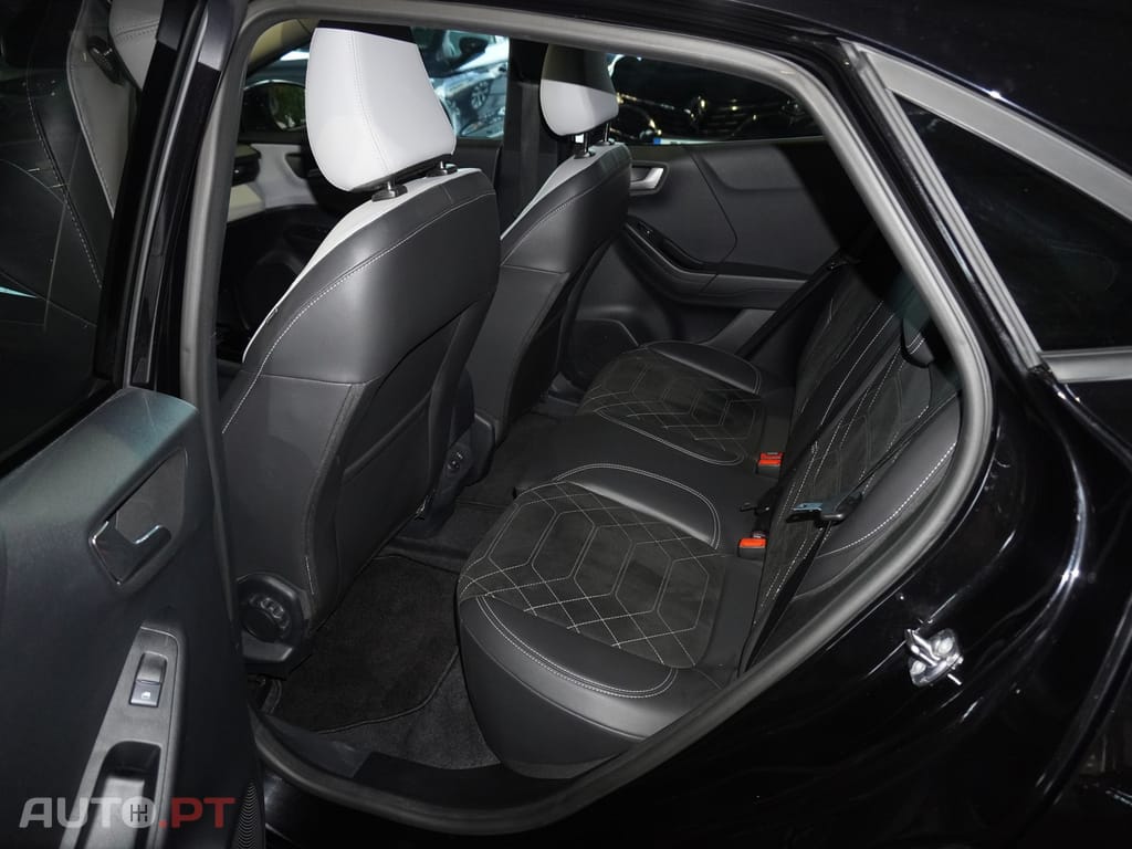 Ford Puma Gen-E 54 kWh Premium