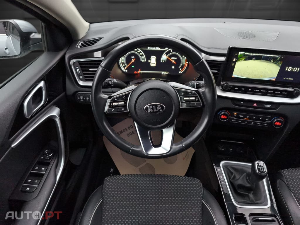 Kia Xceed 1.6 CRDi MHEV Tech