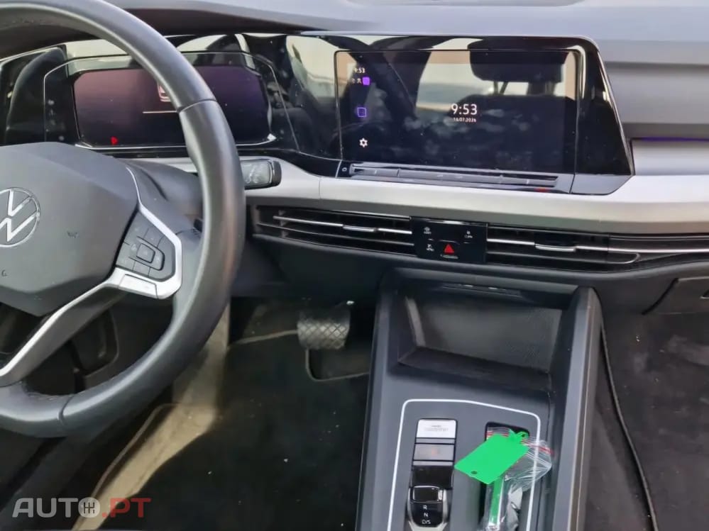 Volkswagen Golf Variant 1.0 eTSI OPF DSG Life