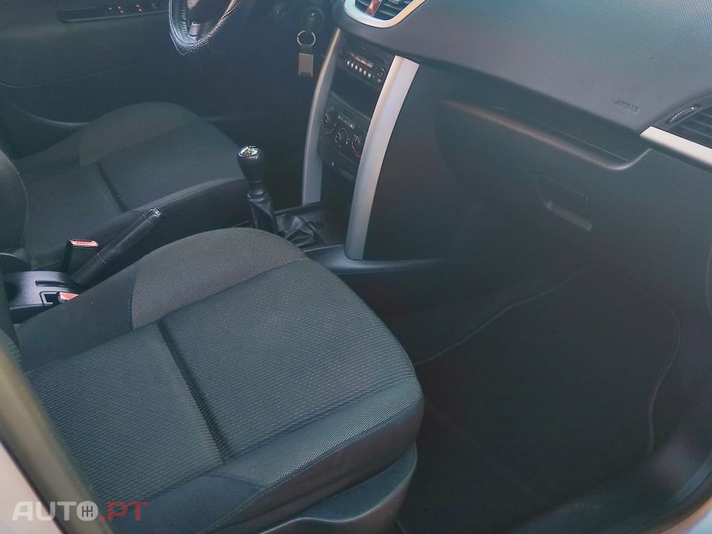 Peugeot 207 SW 1.6 HDi Allure