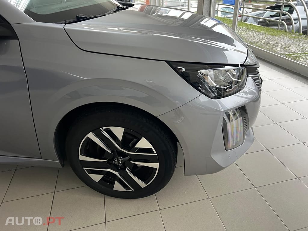 Peugeot 208 1.2 Hybrid Allure e-DCS6