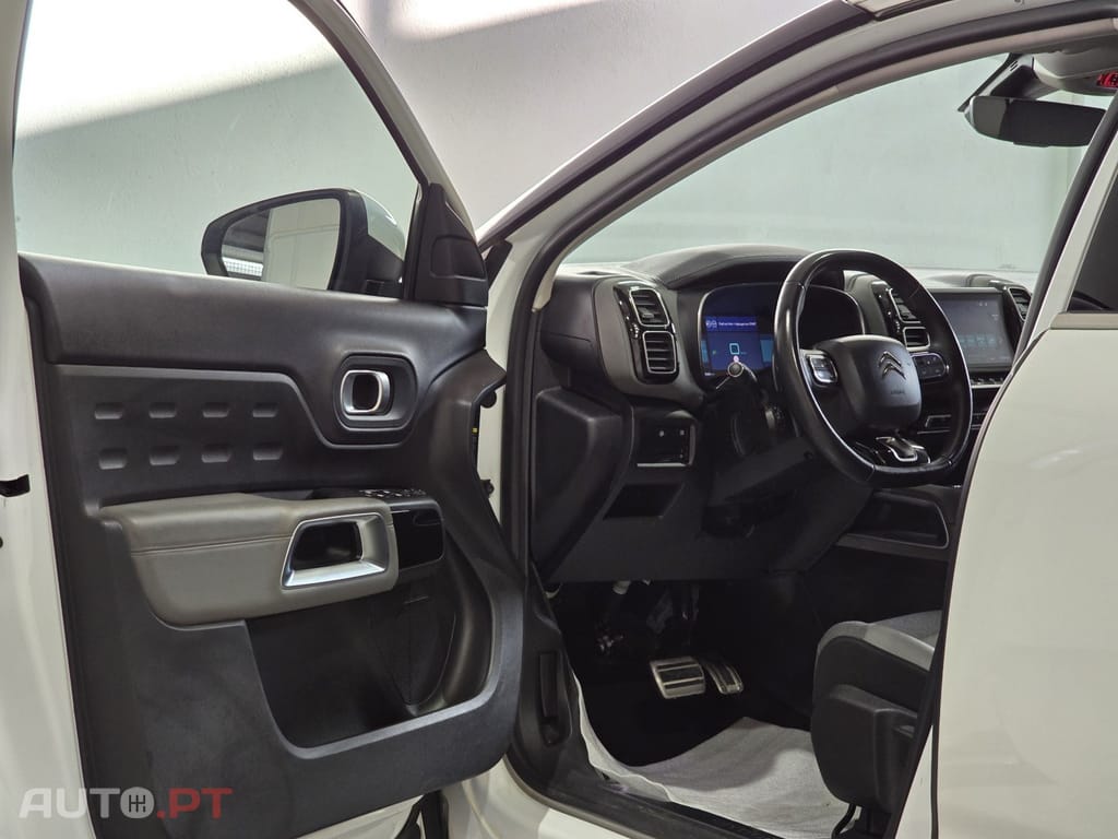 Citroen C5 Aircross 1.6 Hybrid C-Series e-EAT8