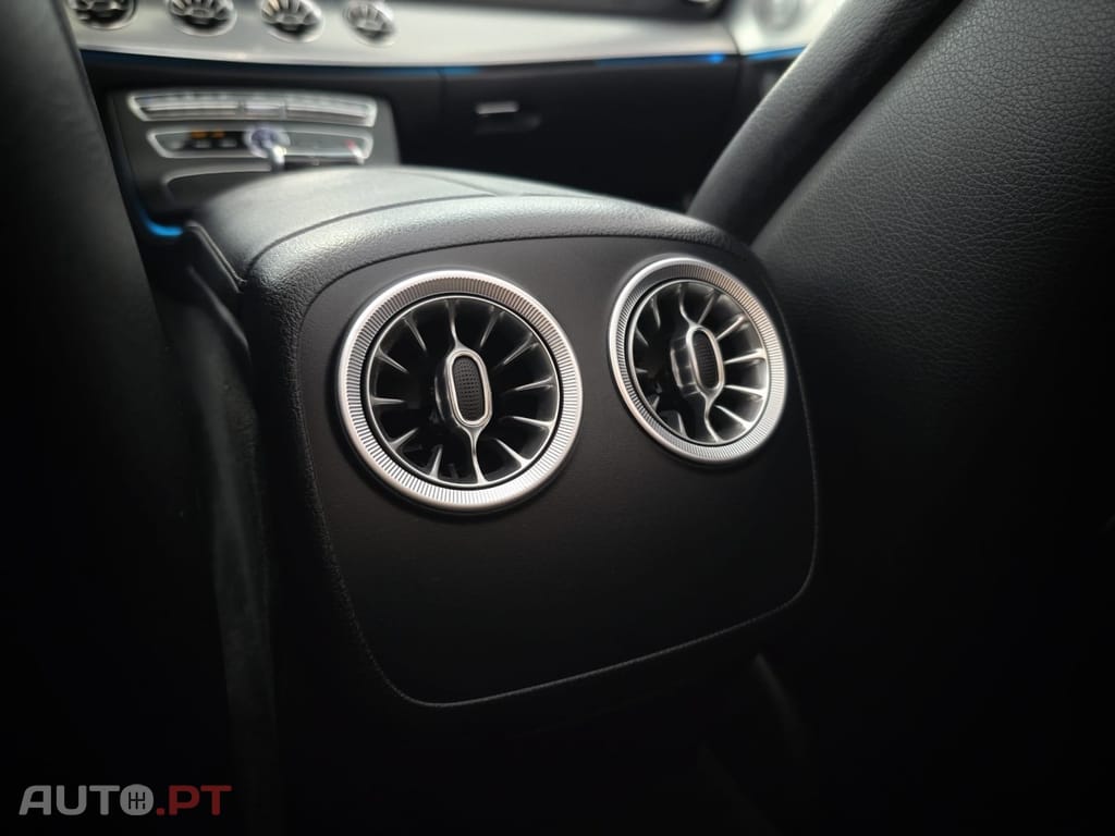 Mercedes-Benz E 220 d AMG Line