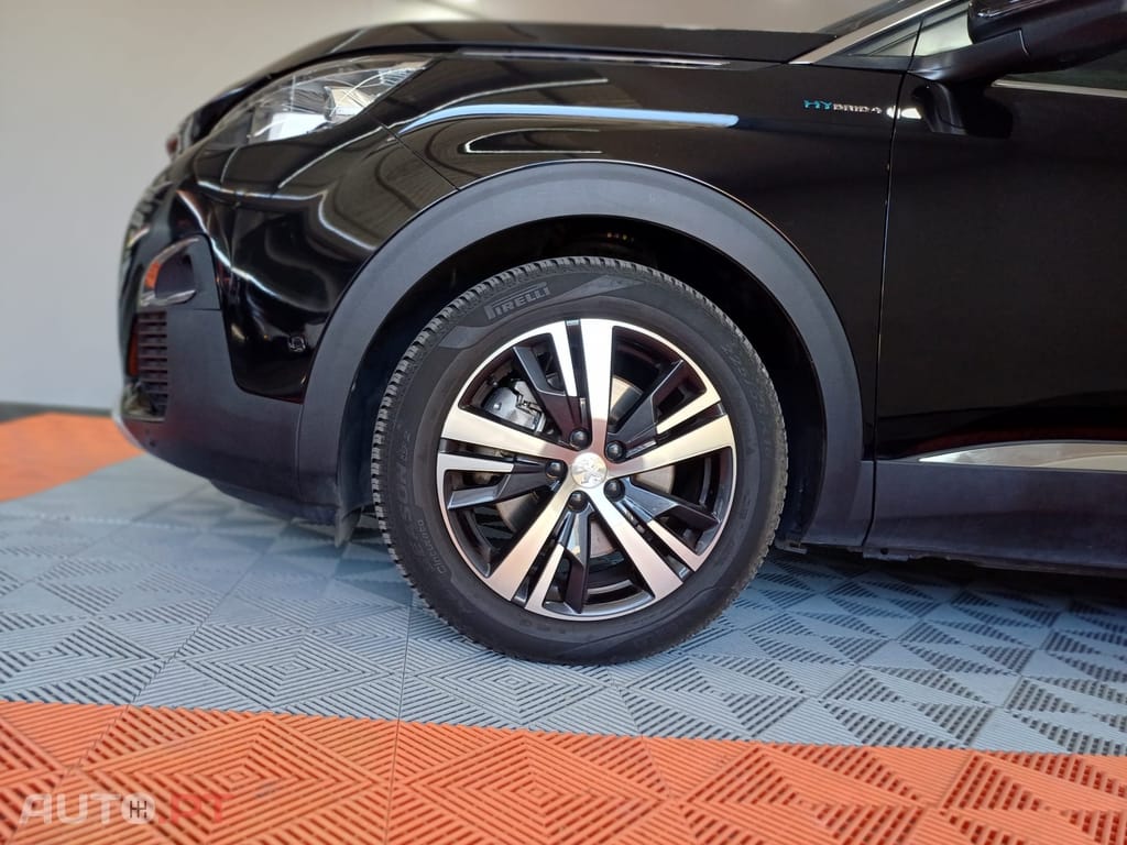 Peugeot 3008 1.6 Hybrid4 GT e-EAT8