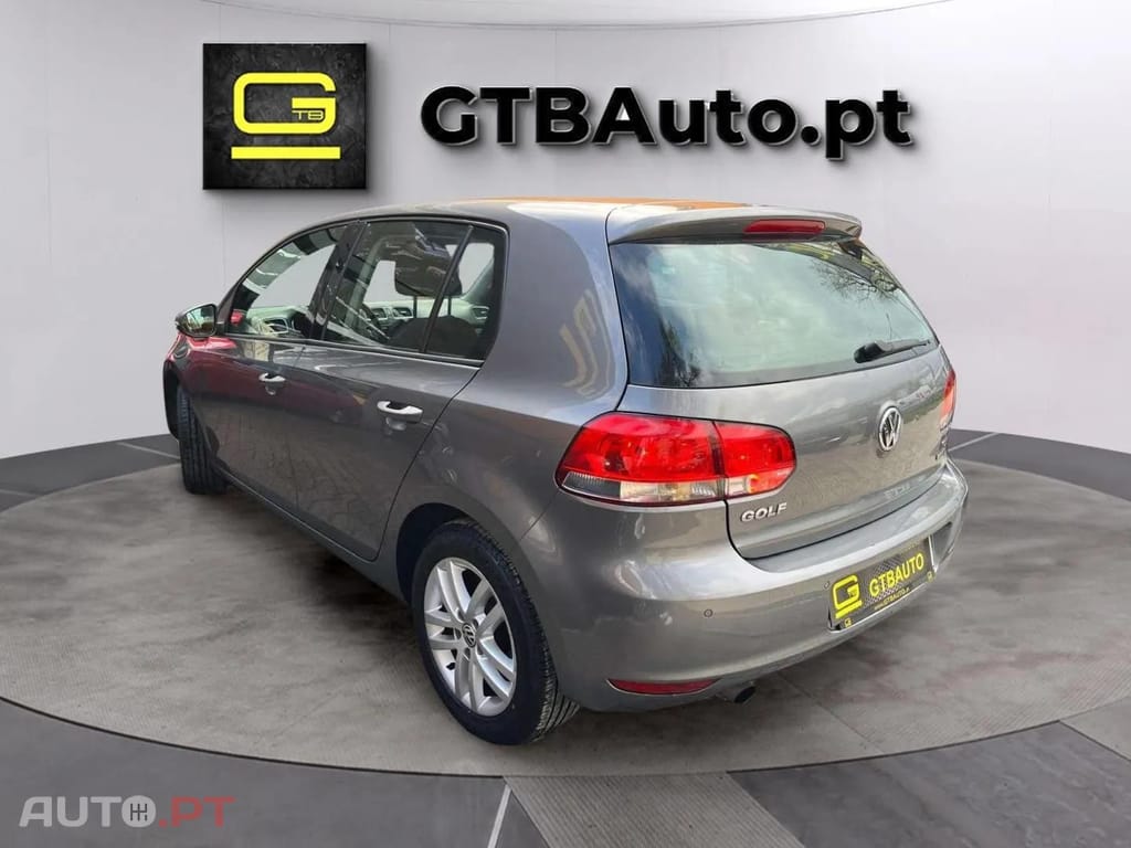 Volkswagen Golf 1.6 TDI CONFORTLINE