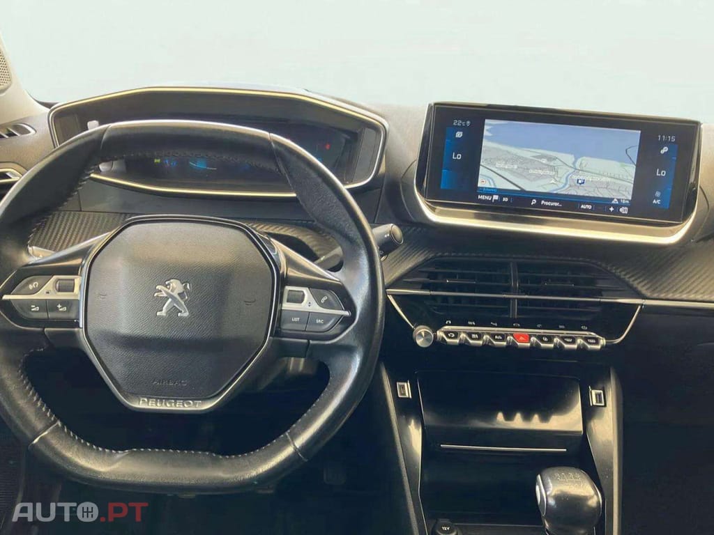 Peugeot 2008 1.2 PureTech Allure
