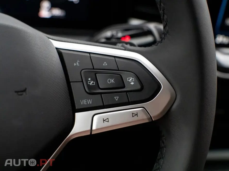 Volkswagen T-Roc 1.5 eTSI Life DSG