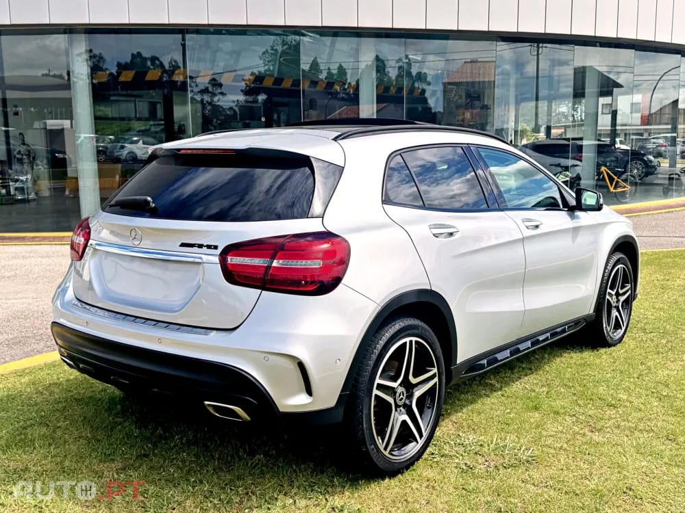 Mercedes-Benz GLA 200 d 7G-DCT AMG Line