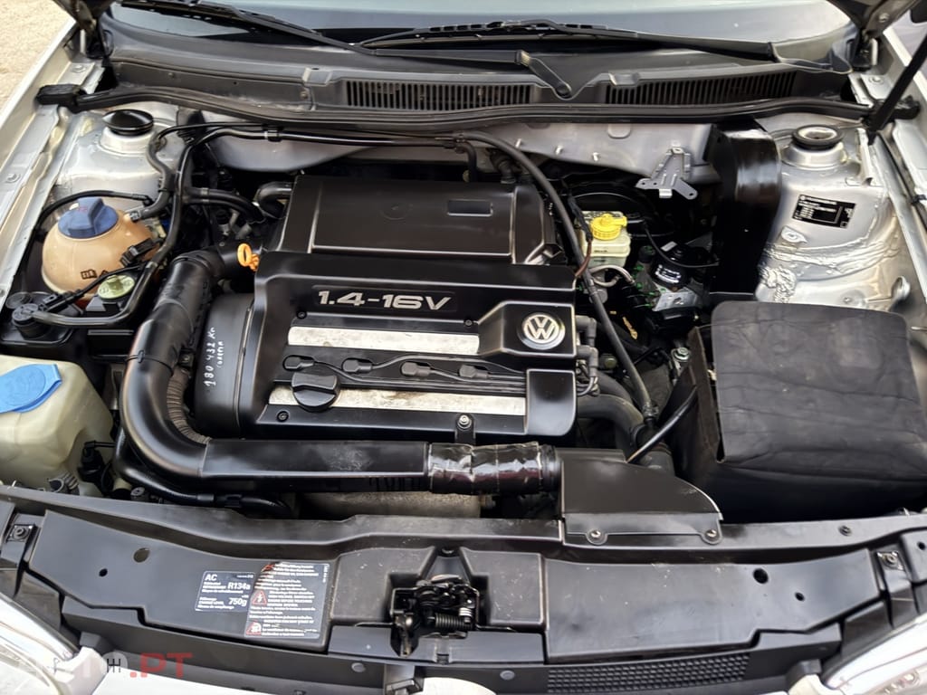 Volkswagen Golf 1.4 FSi Confortline