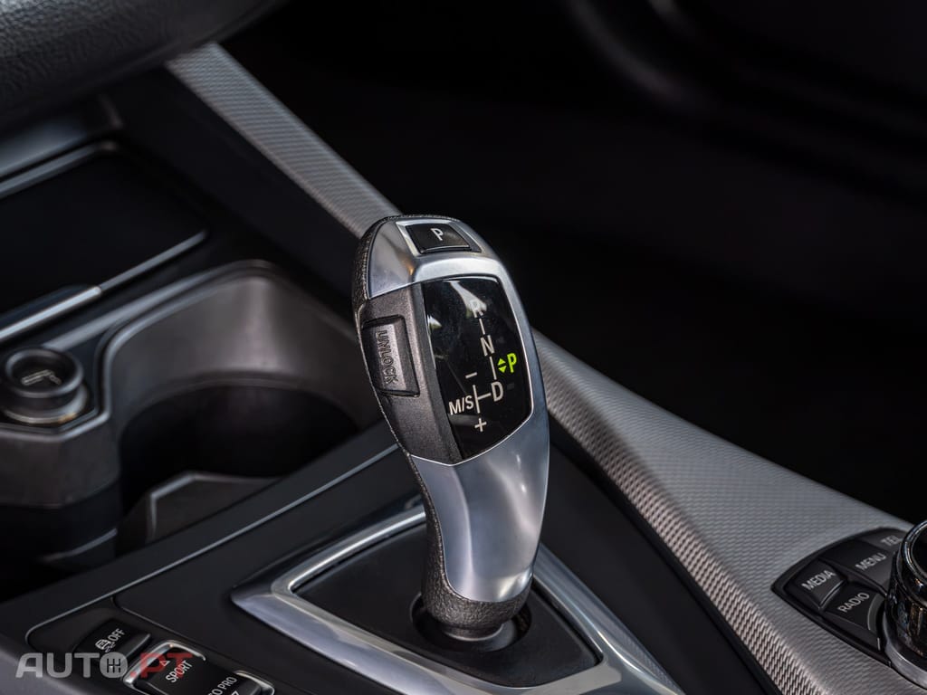 BMW 218 d Pack M Auto