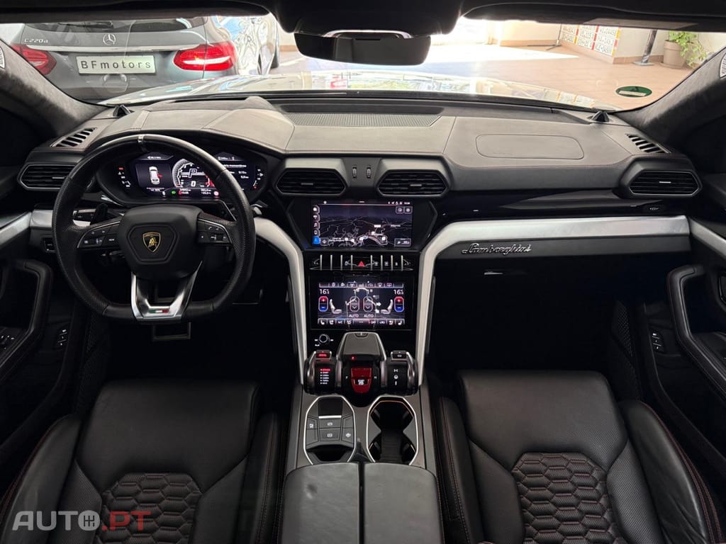 Lamborghini Urus 4.0 V8