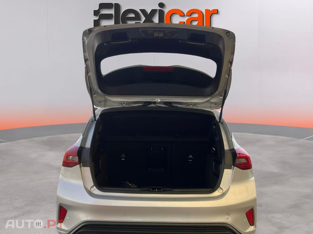 Ford Focus 1.0 EcoBoost MHEV ST-Line