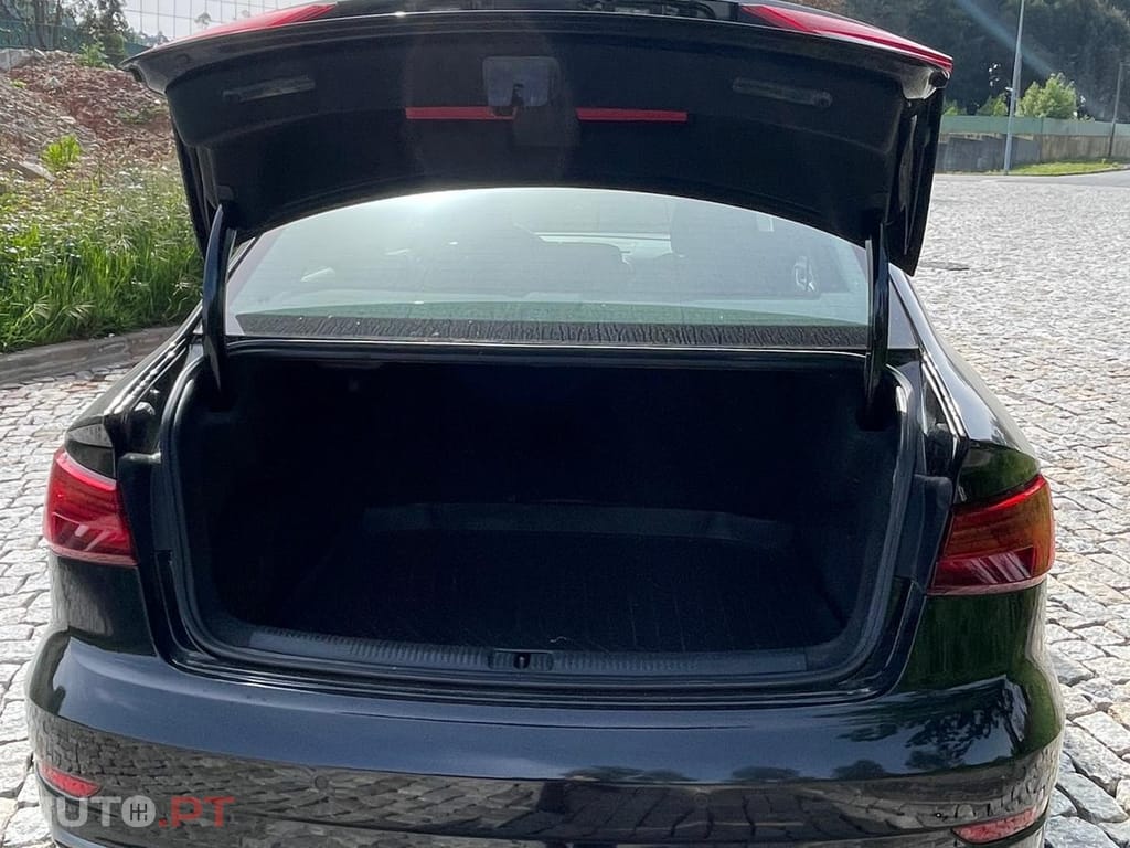 Audi A3 LIMOUSINE S-LINE SPORT