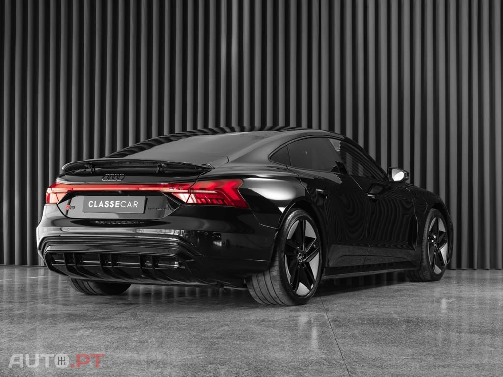 Audi RS E-Tron GT quattro