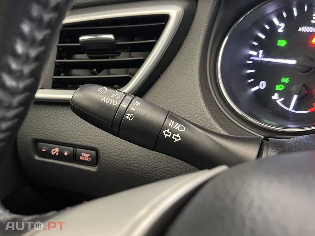 Nissan Qashqai 1.5 dCi N-Connecta 18