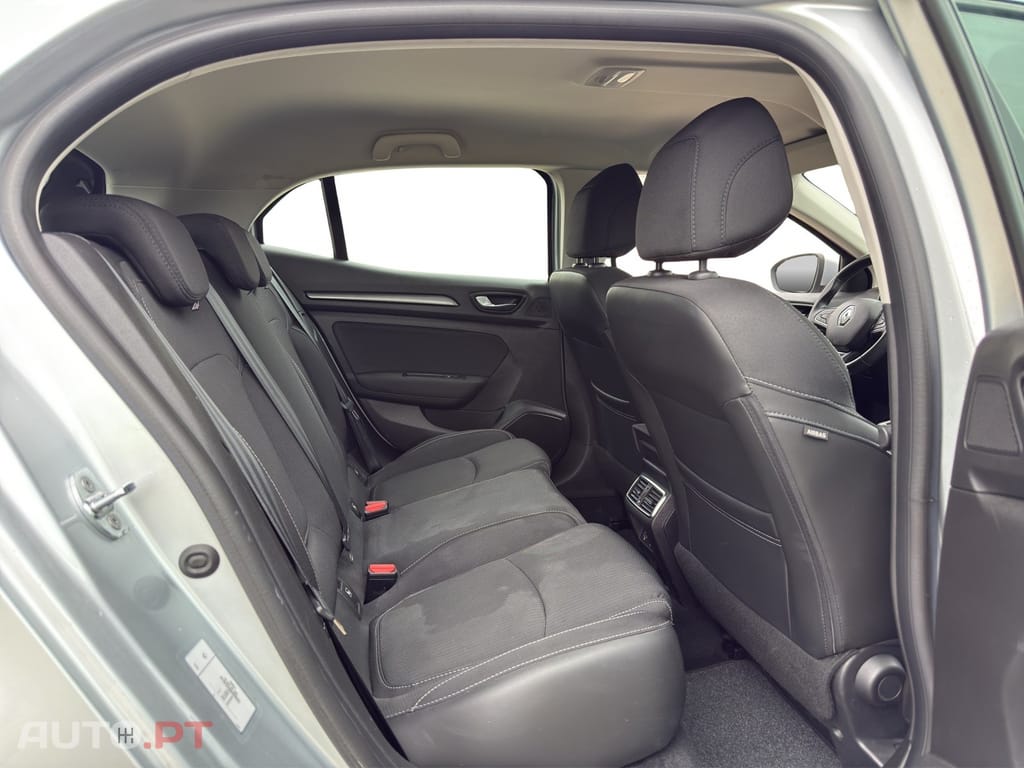 Renault Mégane 1.5 Blue dCi Techno EDC