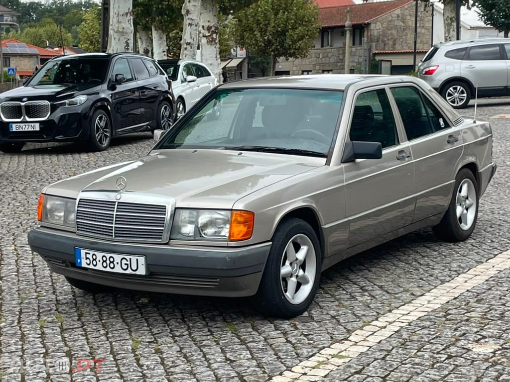 Mercedes-Benz 190 2.0