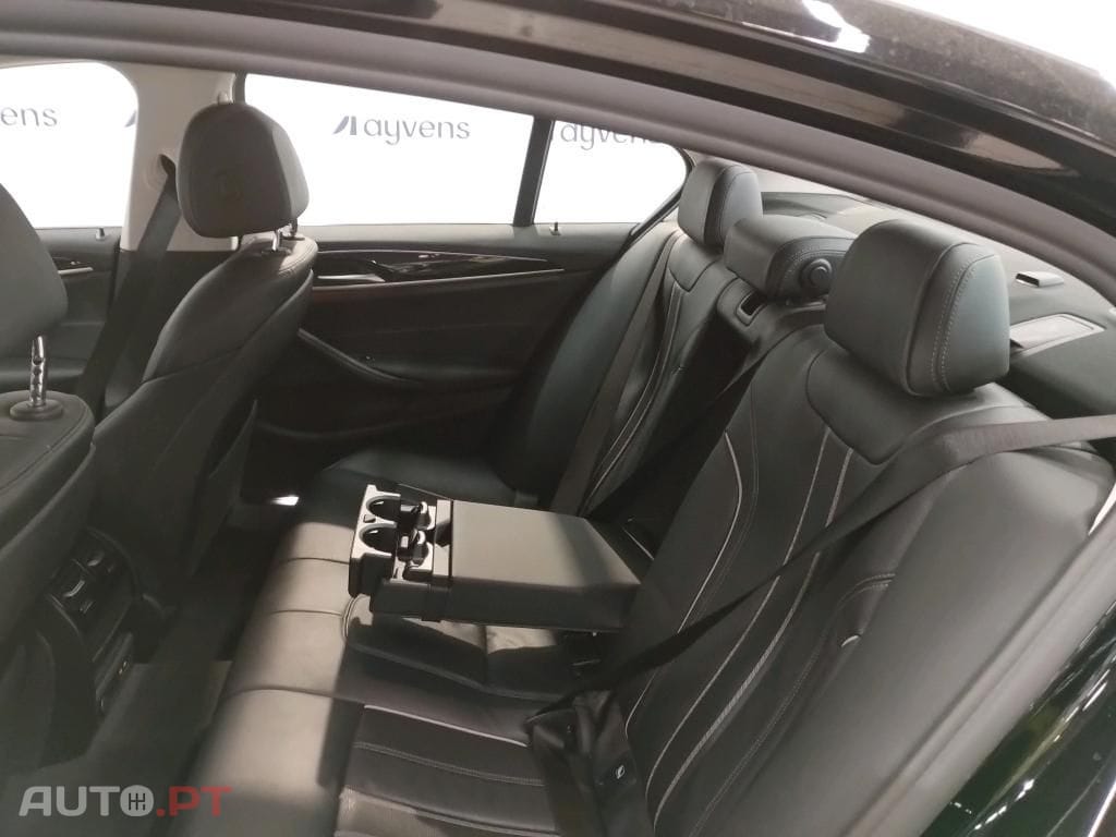 BMW 530 e Line Luxury
