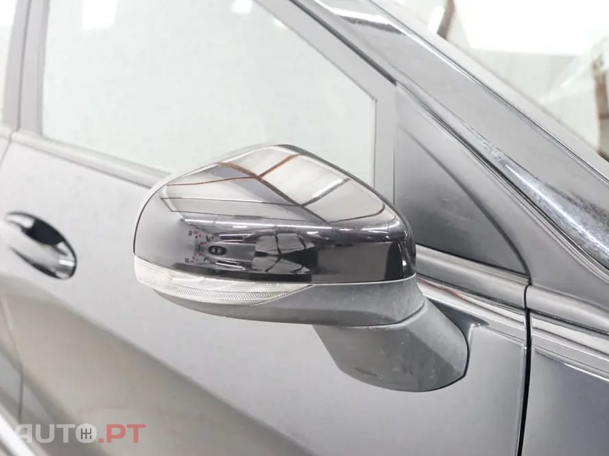 Ford Puma 1.0 EcoBoost Hybrid TITANIUM