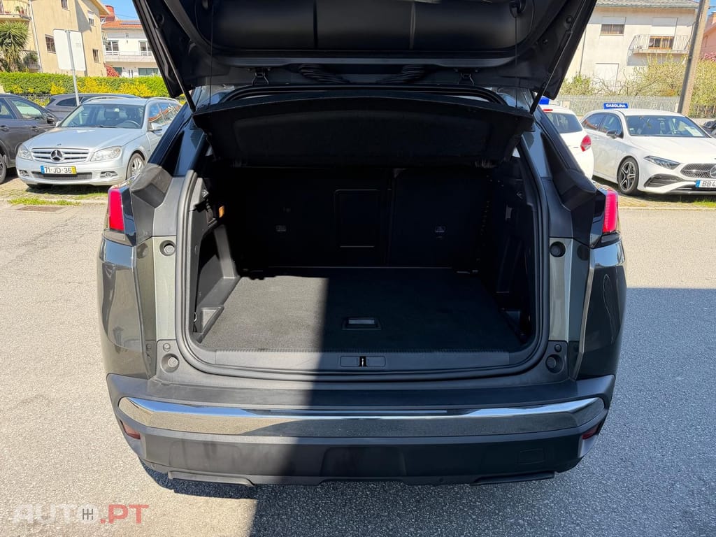 Peugeot 3008 1.5 BlueHDi Allure