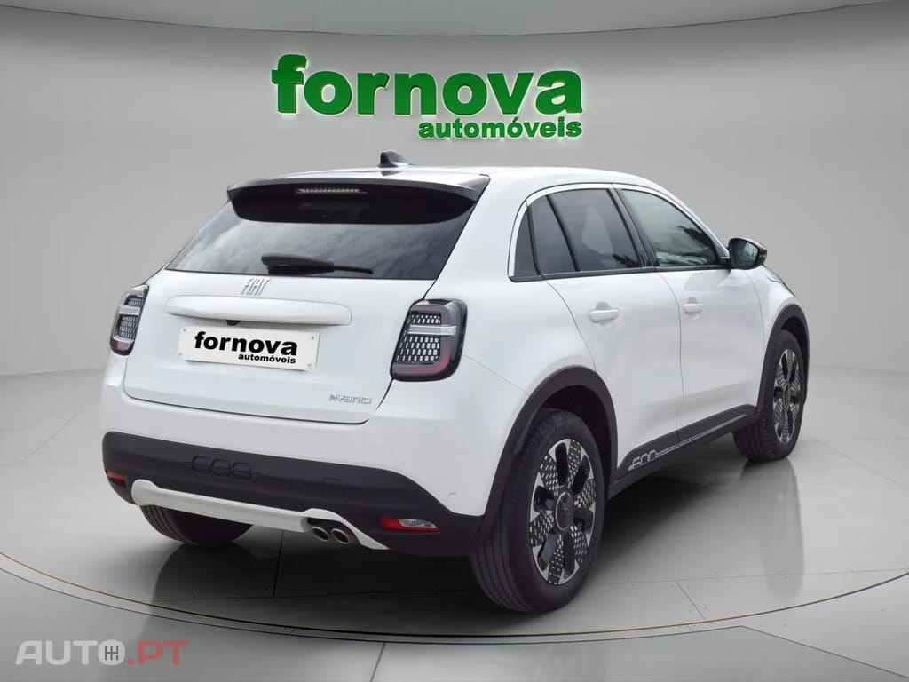 Fiat 600 1.2 Hybrid La Prima