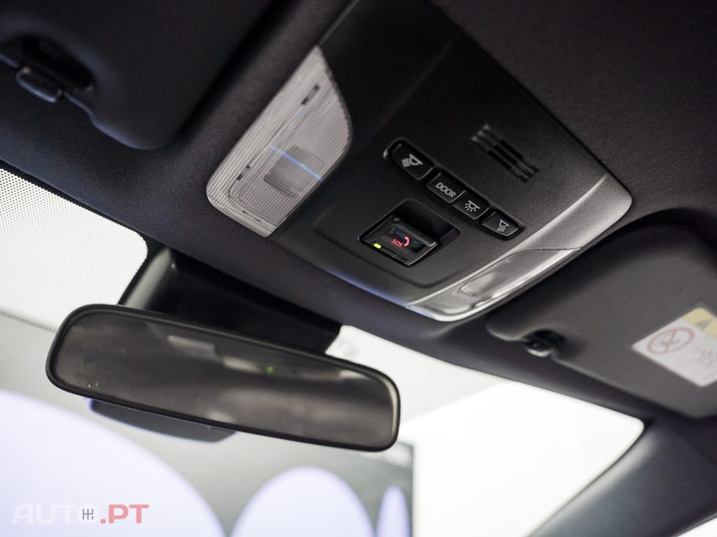Toyota Corolla 1.8 Hybrid Comfort