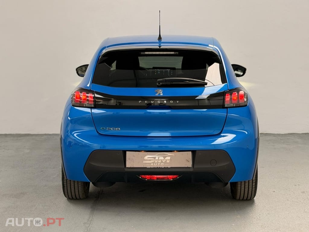 Peugeot E-208 50 kWh Active Pack