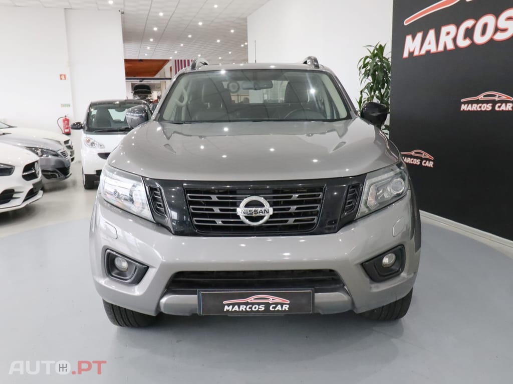 Nissan Navara 2.3 dCi CD 4WD Tekna Auto