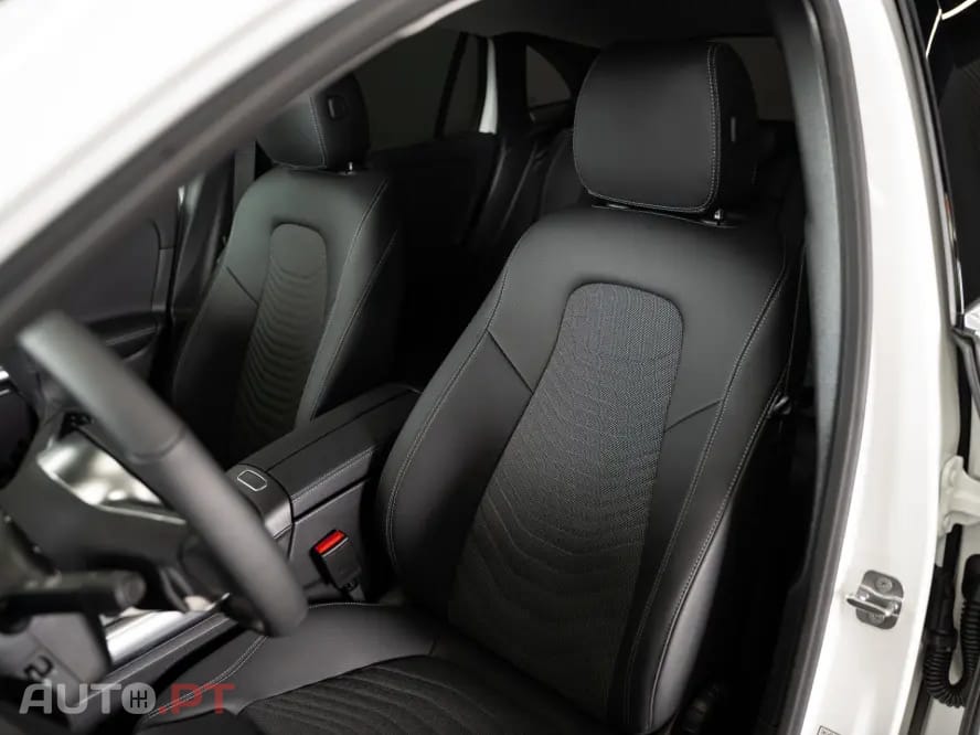 Mercedes-Benz EQA 250+ Progressive