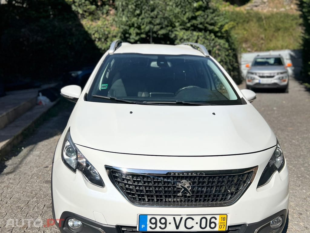 Peugeot 2008 1.2 Pure tech