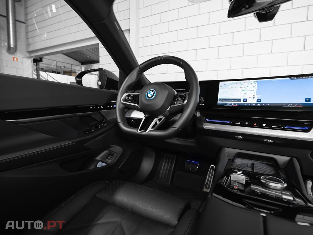 BMW 530 e xDrive Pack Desportivo M Pro