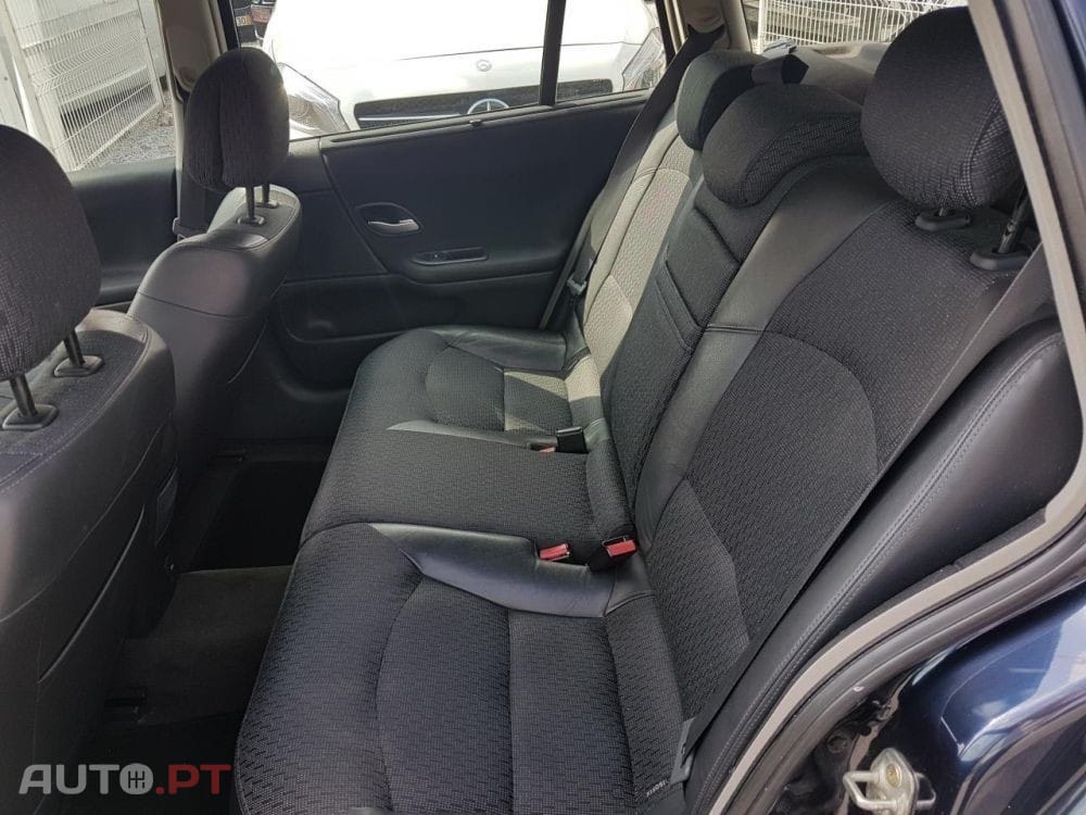 Renault Laguna 1.9 dCi Dynamique