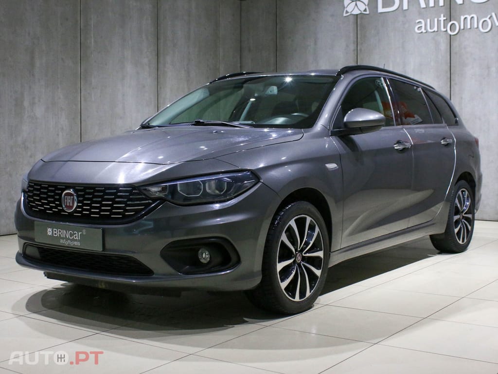 Fiat Tipo 1.3 M-Jet Lounge Tech