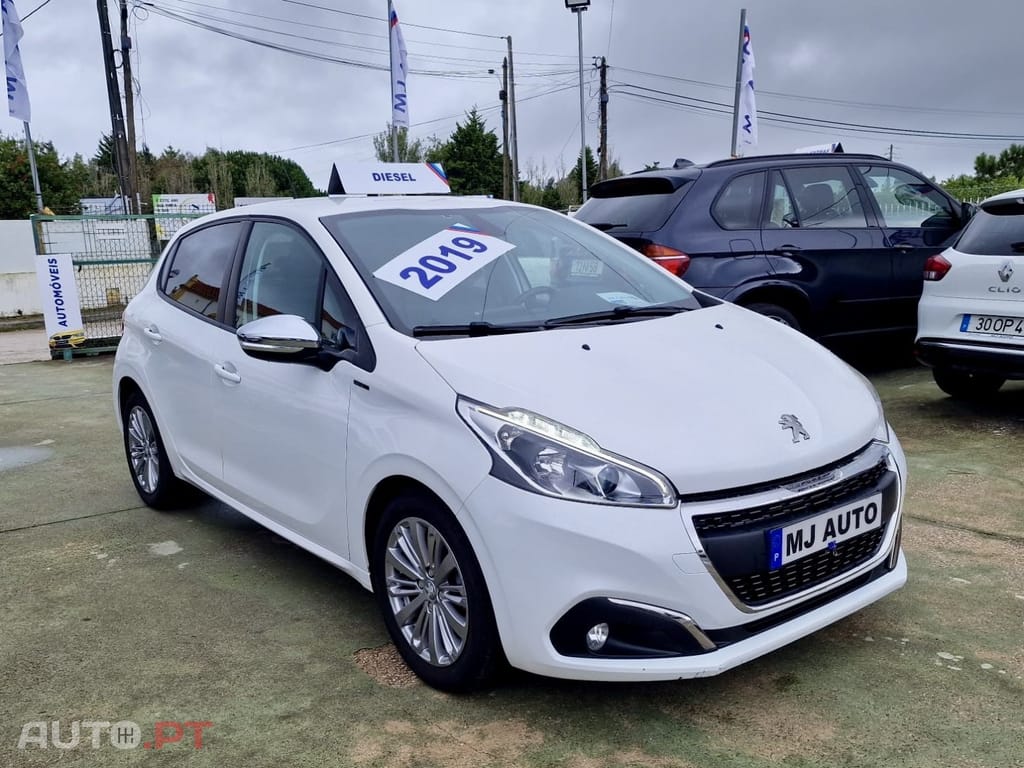 Peugeot 208 1.5 BlueHDi Signature