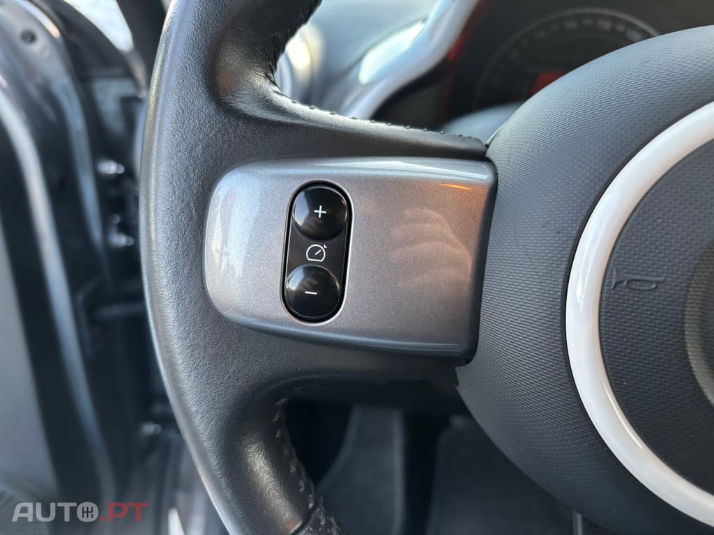 Renault Twingo 1.0 SCe Limited