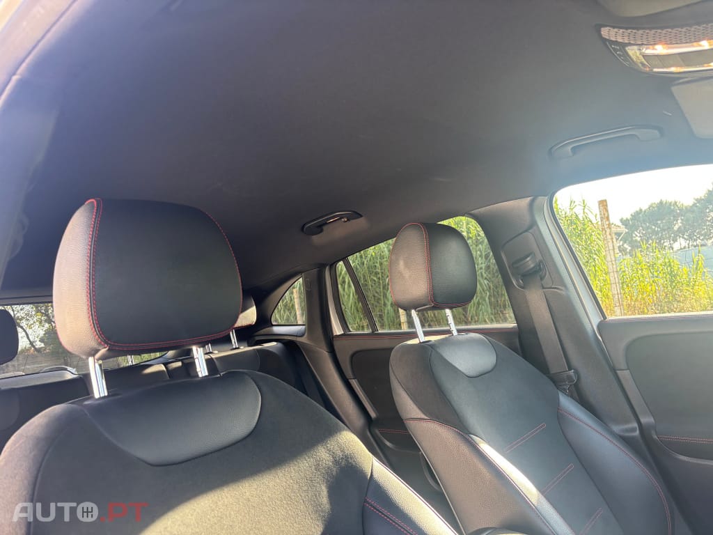 Mercedes-Benz EQA 250 AMG Line