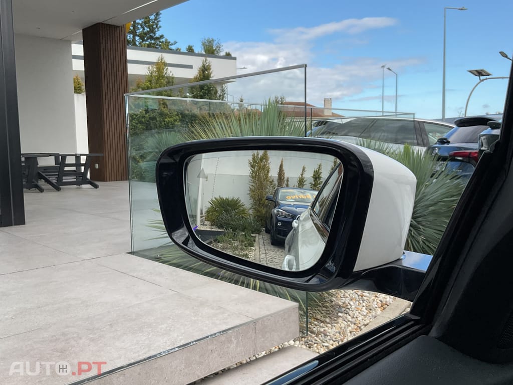 BMW 330 e Pack M Auto