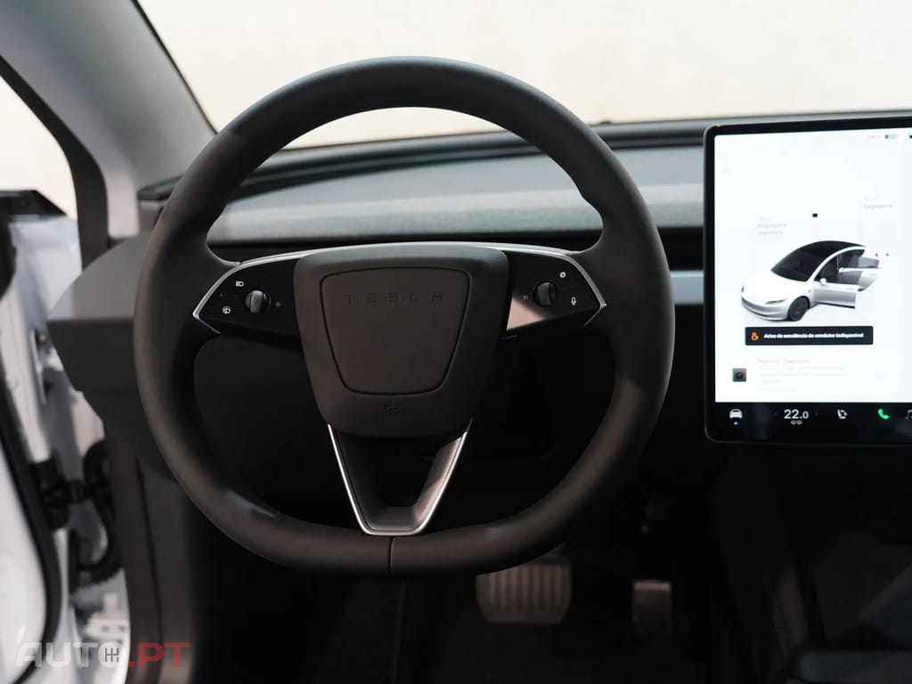Tesla Model 3 Tração Traseira
