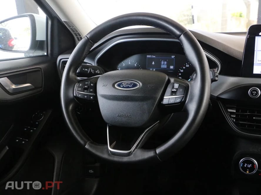 Ford Focus 1.0 EcoBoost MHEV Active