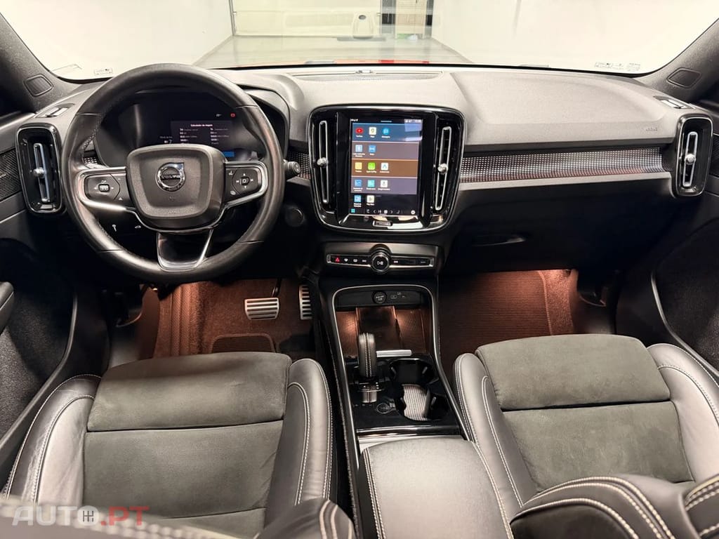 Volvo XC 40 P8 AWD Recharge RDesign — fotografia 19